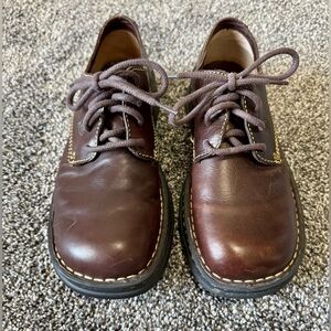 Born Leather Women’s Laced Oxford Shoes Dark Brown Size 7.5/EUR 38.5M/W W9788 J4